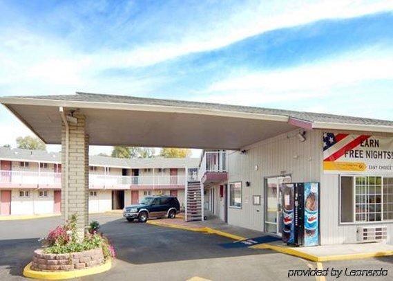 Motel 6 Pendleton, Or - West Екстериор снимка