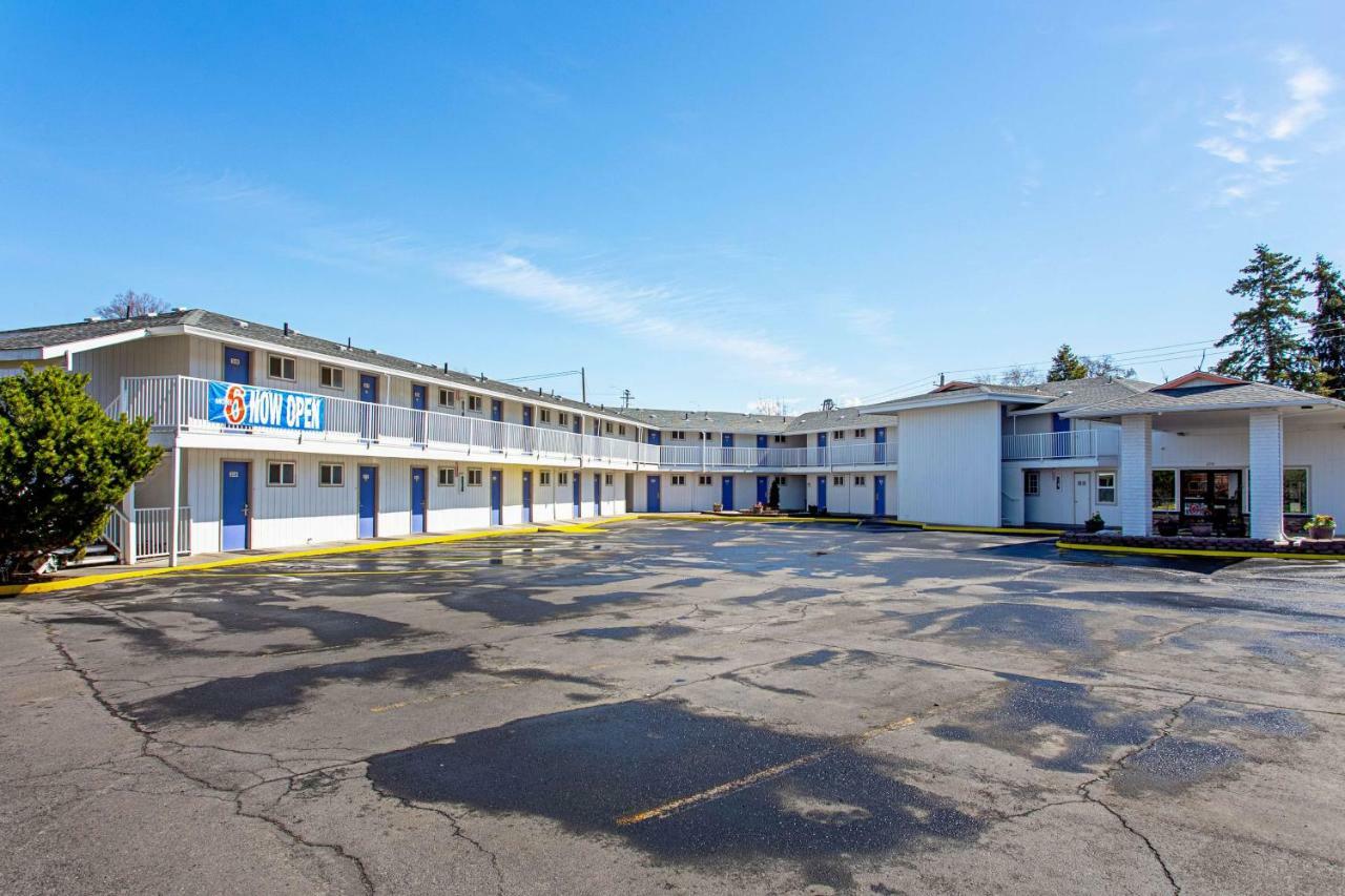 Motel 6 Pendleton, Or - West Екстериор снимка