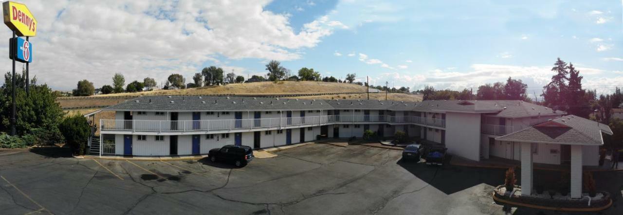 Motel 6 Pendleton, Or - West Екстериор снимка